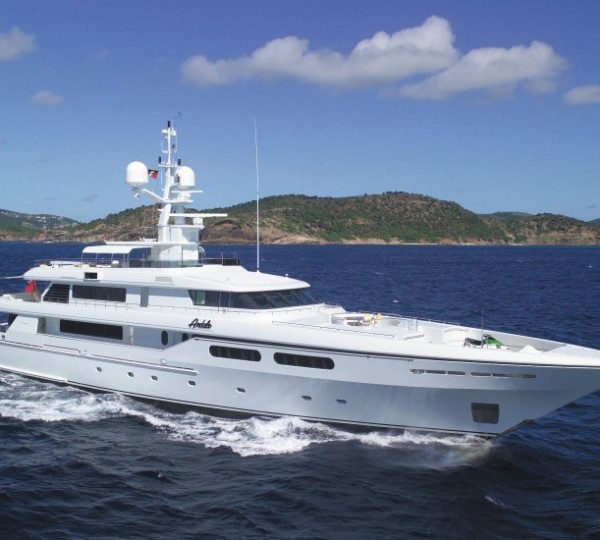 Yacht GRACE E, Codecasa CHARTERWORLD Luxury Superyacht Charters